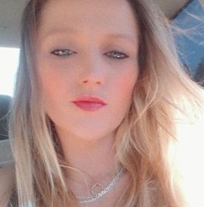 Meet your Posher, Sabrina